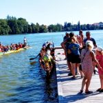 Hradecký rybník Vajgar ovládly dračí lodě. Vajgarská saň se jela už po šesté