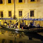 Do renesanční Kratochvíle se až do neděle vrací divadlo a hudba při svíčkách, po vodě pluje gondola