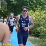 VIDEO: Jakub Homola vybojoval na Evropském poháru juniorů 8. místo. Mezi ženami v barvách Triathlon Teamu Tábor nikdo nestartoval