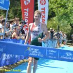 VIDEO: Jakub Homola vybojoval na Evropském poháru juniorů 8. místo. Mezi ženami v barvách Triathlon Teamu Tábor nikdo nestartoval