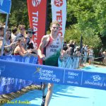 VIDEO: Jakub Homola vybojoval na Evropském poháru juniorů 8. místo. Mezi ženami v barvách Triathlon Teamu Tábor nikdo nestartoval