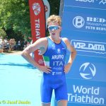 VIDEO: Jakub Homola vybojoval na Evropském poháru juniorů 8. místo. Mezi ženami v barvách Triathlon Teamu Tábor nikdo nestartoval