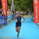 VIDEO: Jakub Homola vybojoval na Evropském poháru juniorů 8. místo. Mezi ženami v barvách Triathlon Teamu Tábor nikdo nestartoval