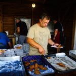 VIDEO: Na řízky se v Krajníčku stála dlouhá fronta