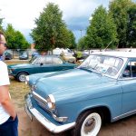 Farskou louku v Lomnici nad Lužnicí zaplnily veteránské vozy