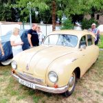 Farskou louku v Lomnici nad Lužnicí zaplnily veteránské vozy