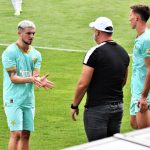 Vyprodaný Střelecký ostrov viděl vítězství Slavie. Dynamo navíc přišlo o vyloučeného Horu