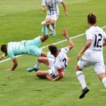 Vyprodaný Střelecký ostrov viděl vítězství Slavie. Dynamo navíc přišlo o vyloučeného Horu