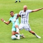 Vyprodaný Střelecký ostrov viděl vítězství Slavie. Dynamo navíc přišlo o vyloučeného Horu