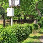 V Červené nad Vltavou někdo instaloval nelegální radar a dopravní značky
