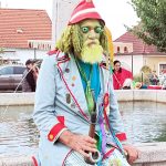 Pohádkový Chlum je v plném proudu. Ve středu pokračoval pěveckou soutěží Zpívající žába