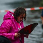 VIDEO: Zlatokopové se vrhli do Otavy navzdory dešti