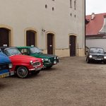 Nádvoří hradeckého zámku hostilo výstavu veteránských vozů
