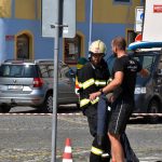 Železní hasiči v plné výstroji bojovali s nástrahami tratě i výhní na náměstí v Týně