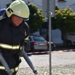 Železní hasiči v plné výstroji bojovali s nástrahami tratě i výhní na náměstí v Týně