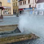 Na Havlíčkově náměstí v Písku osvěží kolemjdoucí nové mlžítko