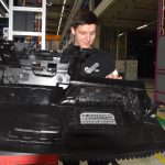 Yanfeng v neděli otevřel dveře závodu v Plané nad Lužnicí