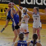 Juniorky BK Strakonice dělají v přípravě svému trenérovi radost