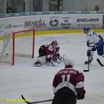 Kohouti smetli Chomutov ve druhé třetině čtyřmi góly