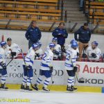 Kohouti smetli Chomutov ve druhé třetině čtyřmi góly