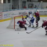 Kohouti smetli Chomutov ve druhé třetině čtyřmi góly