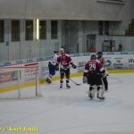 Kohouti smetli Chomutov ve druhé třetině čtyřmi góly