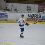 Kohouti smetli Chomutov ve druhé třetině čtyřmi góly