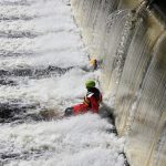 Záchranáři, policisté a hasiči cvičili ve Strakonicích záchranu lidí z vody