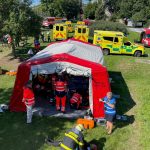 Záchranáři, policisté a hasiči cvičili ve Strakonicích záchranu lidí z vody