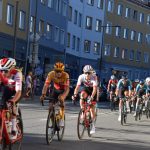 Adam Ťoupalík v první etapě silničního závodu Okolo jižních Čech na stupních vítězů