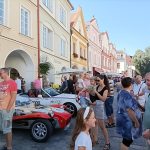 Mezinárodní rallye historických vozidel měla v sobotu zastávku v Třeboni