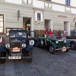 Mezinárodní rallye historických vozidel měla v sobotu zastávku v Třeboni
