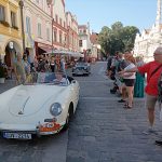 Mezinárodní rallye historických vozidel měla v sobotu zastávku v Třeboni