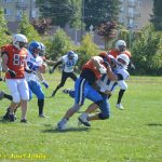 VIDEO: Tábor hostil turnaj v americkém fotbalu Summer Games. Domácí Foxes se utkali s týmy z vyšší soutěže