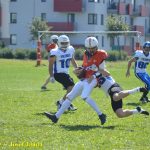 VIDEO: Tábor hostil turnaj v americkém fotbalu Summer Games. Domácí Foxes se utkali s týmy z vyšší soutěže