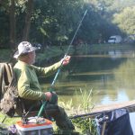 Závodu v Miroticích se zúčastnilo 69 rybářů. Vítěz nachytal šest a půl metru ryb