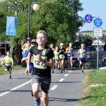 Pro domácí hospic Athelas běželo mezi mosty 505 lidí. Kamenný most přešel i jelen