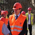 Stavbu nového železničního mostu v Červené si dnes prohlédl ministr dopravy Martin Kupka