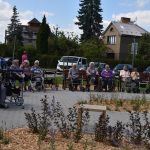 Bechyňský seniorský domov otevřel pro své obyvatele nový parčík a kavárnu