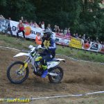 VIDEO: Roman Körber obhájil prvenství na Strmém vrchu. V trialu přidal po napínavém souboji stříbro