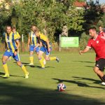 Fotbal na Táborsku se hrál o víkendu podle ofenzivních not. Královsky se bavili i fandové Sokola Sezimovo Ústí