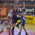 Čtrnáctiletí králíci na své soupeře nestačili