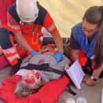 Hromadné neštěstí na železničním přejezdu. Složky IZS prověřily při cvičení spolupráci a postupy při mimořádné události