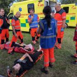 Hromadné neštěstí na železničním přejezdu. Složky IZS prověřily při cvičení spolupráci a postupy při mimořádné události