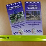 Strážníci kontrolovali cyklisty v ulicích Budějovic. Řešili několik desítek přestupků