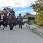 Loveckou sezonu zahájili v Chrášťanech Svatohubertskou slavností