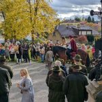 Loveckou sezonu zahájili v Chrášťanech Svatohubertskou slavností