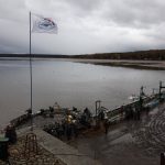Loví se Dvořiště, čtvrtý největší rybník v Česku