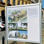 Lidé si mohou na prachatickém náměstí prohlédnout návrhy na výstavbu nových bytových domů
