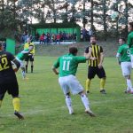 Fotbalisté Pojbuk doma na první přeborovou výhru nedosáhli, oslabené Měšice udeřily v poslední minutě
